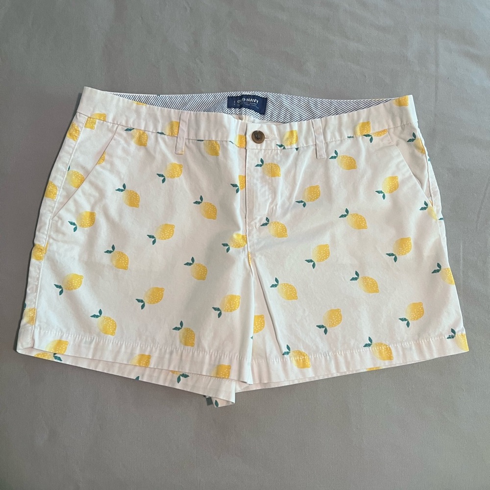 Old Navy ~ Yellow and White Lemon Shorts ~ Size 12